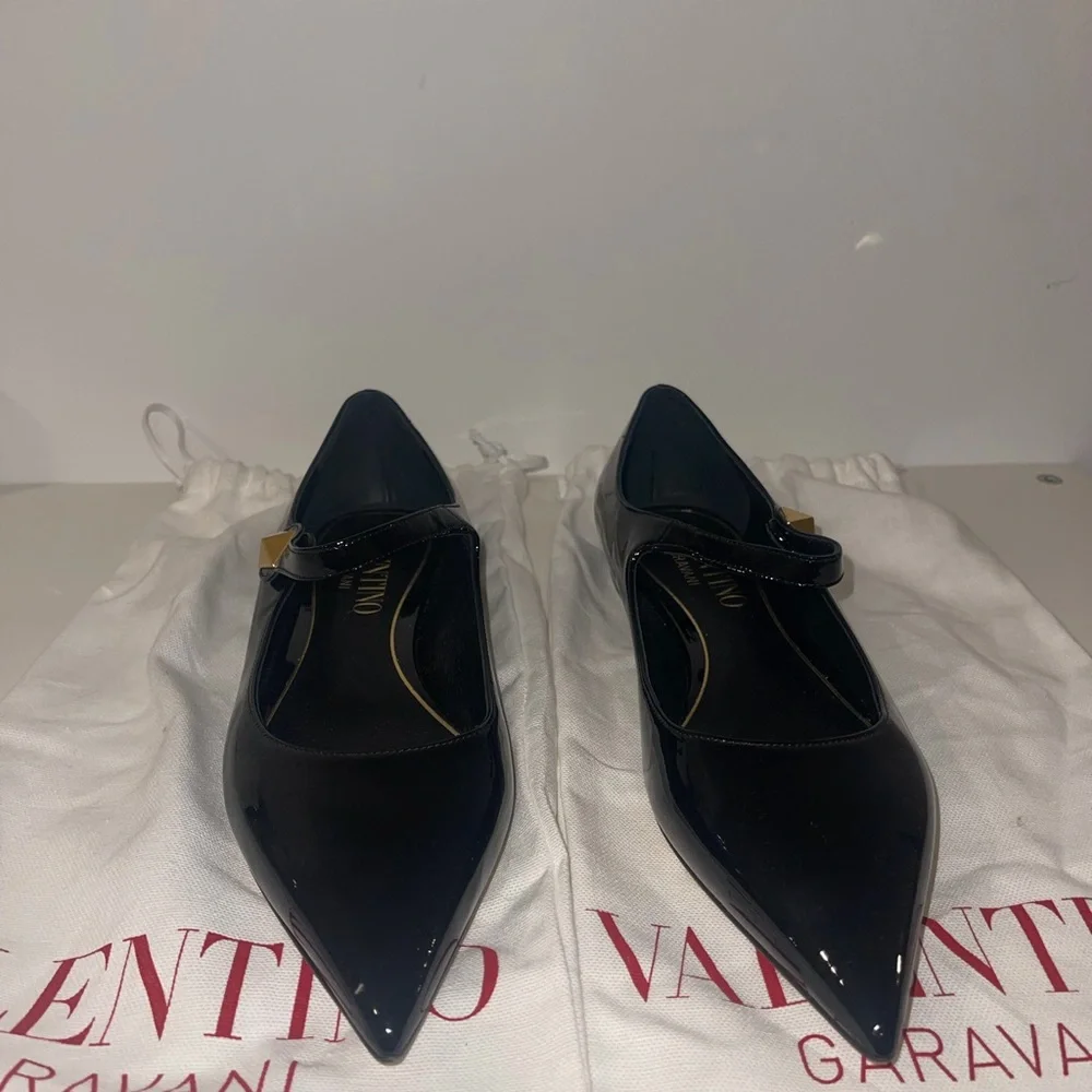 Valentino Black Patent Leather Flats with Gold Accent - Picture 5 of 5